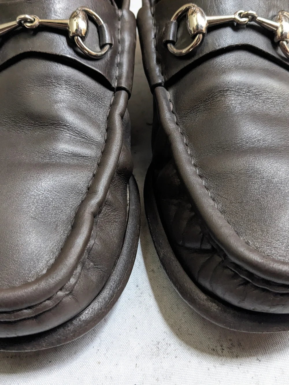 Gucci Brown Leather Horsebit Loafers - Men 9 D Slip Ons